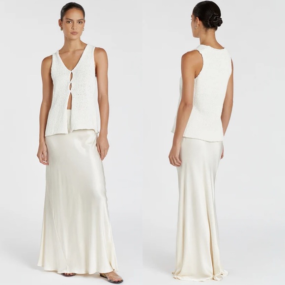 DISSH DION OFF WHITE BOUCLE KNIT VEST M Ivory Textured Boho Minimalist Top - Picture 3 of 12